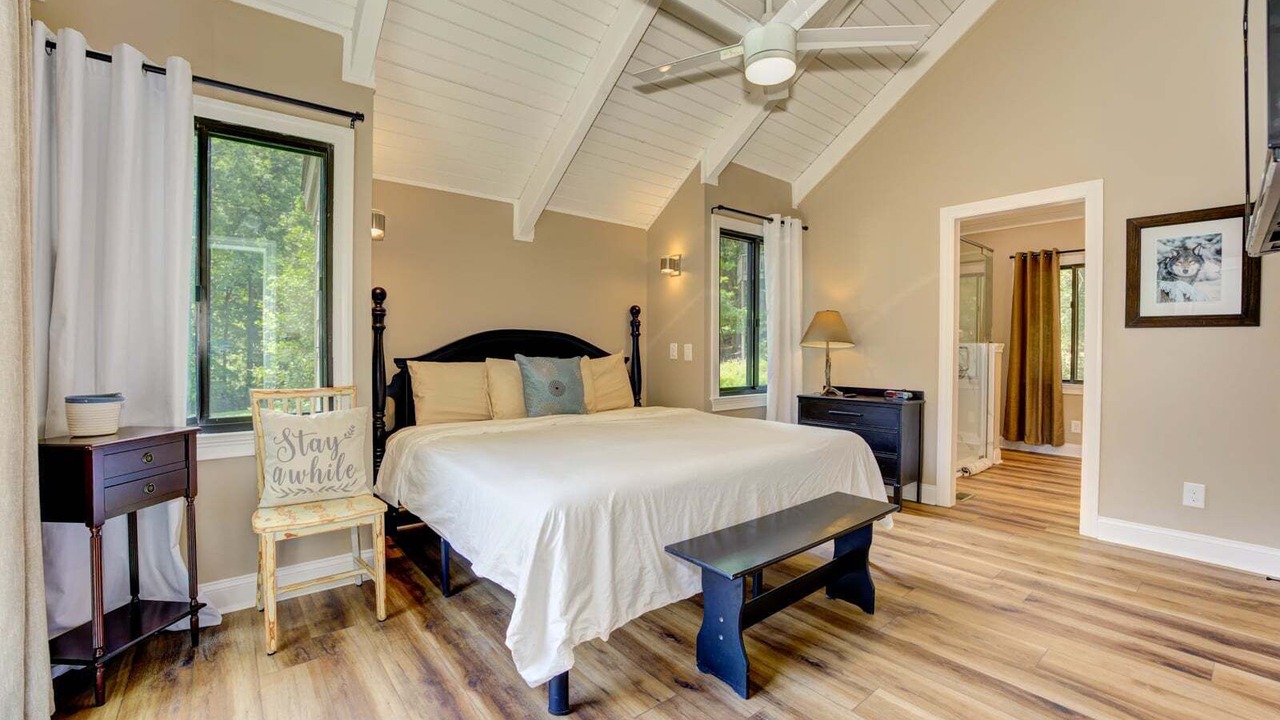 Photo of Bedroom in Big Canoe