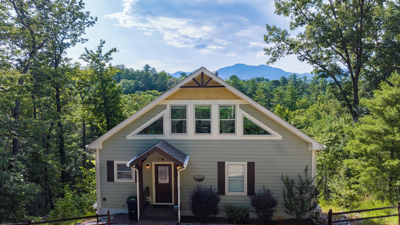 Photo of Outdoor in Lake Lure