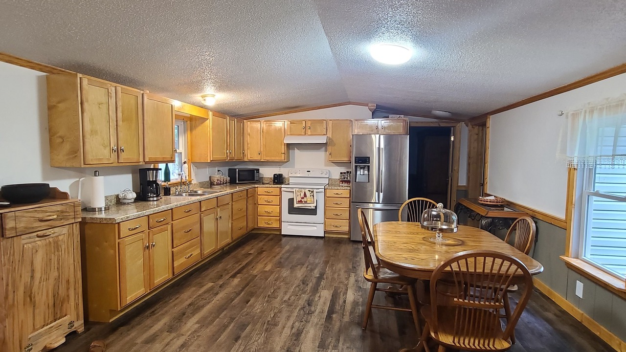 Photo of Kitchen in Muddy Pond