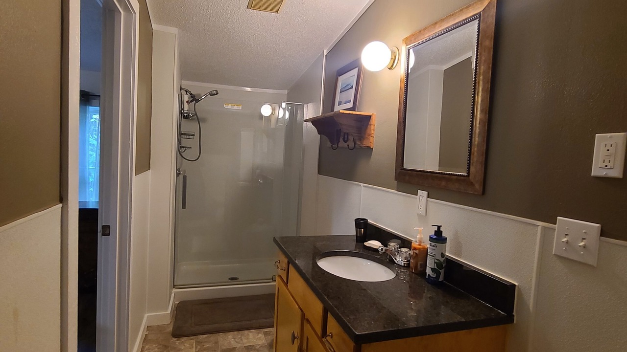 Photo of Bathroom in Muddy Pond
