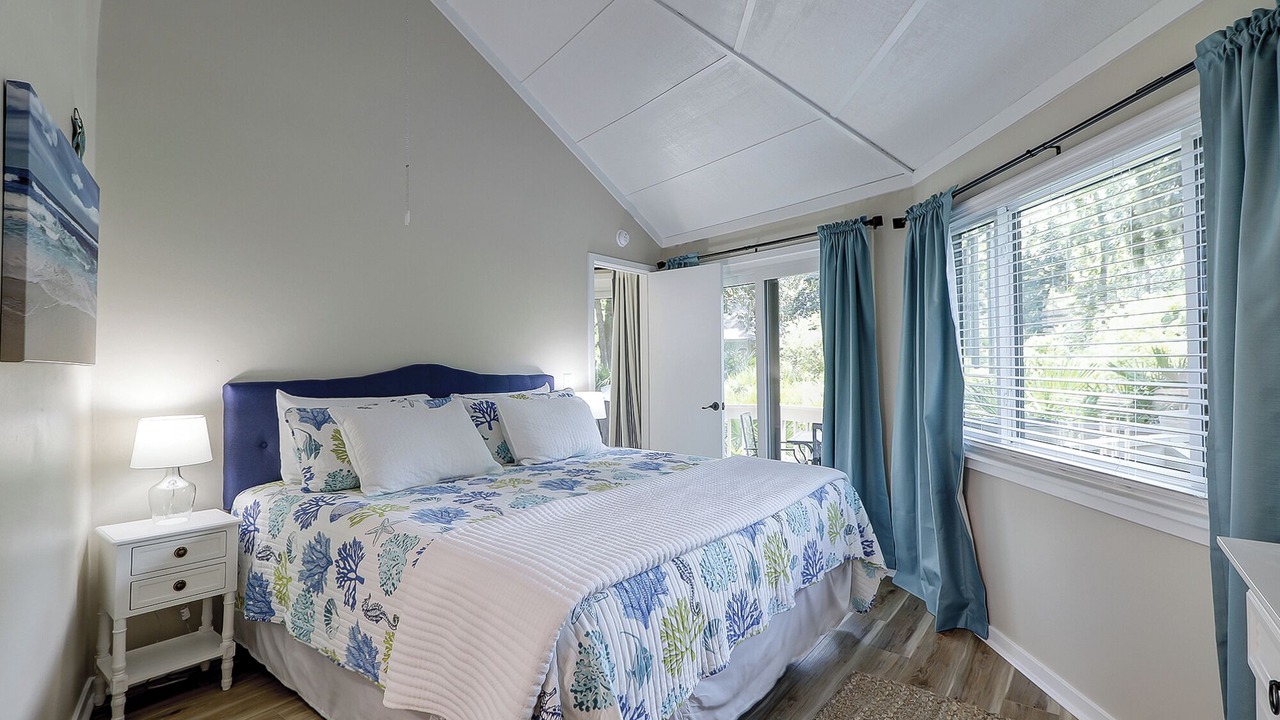 Photo of Bedroom in Oceanside