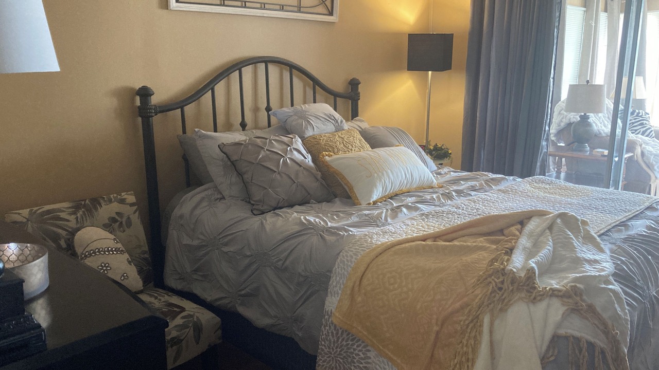 Photo of Bedroom in Kodak