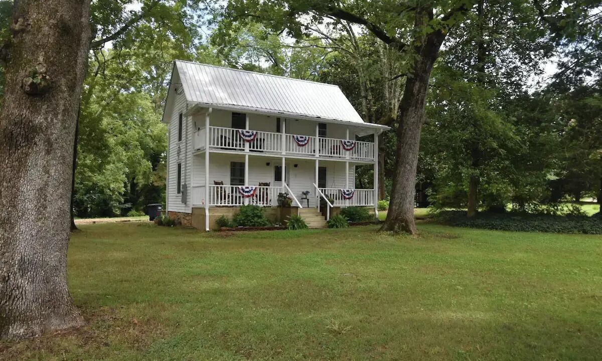 Photo of Outdoor in Demorest