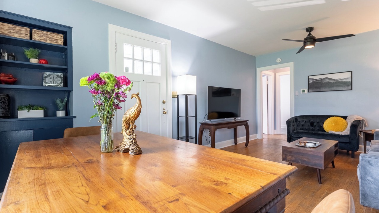 Photo of Bedroom in Greenwood