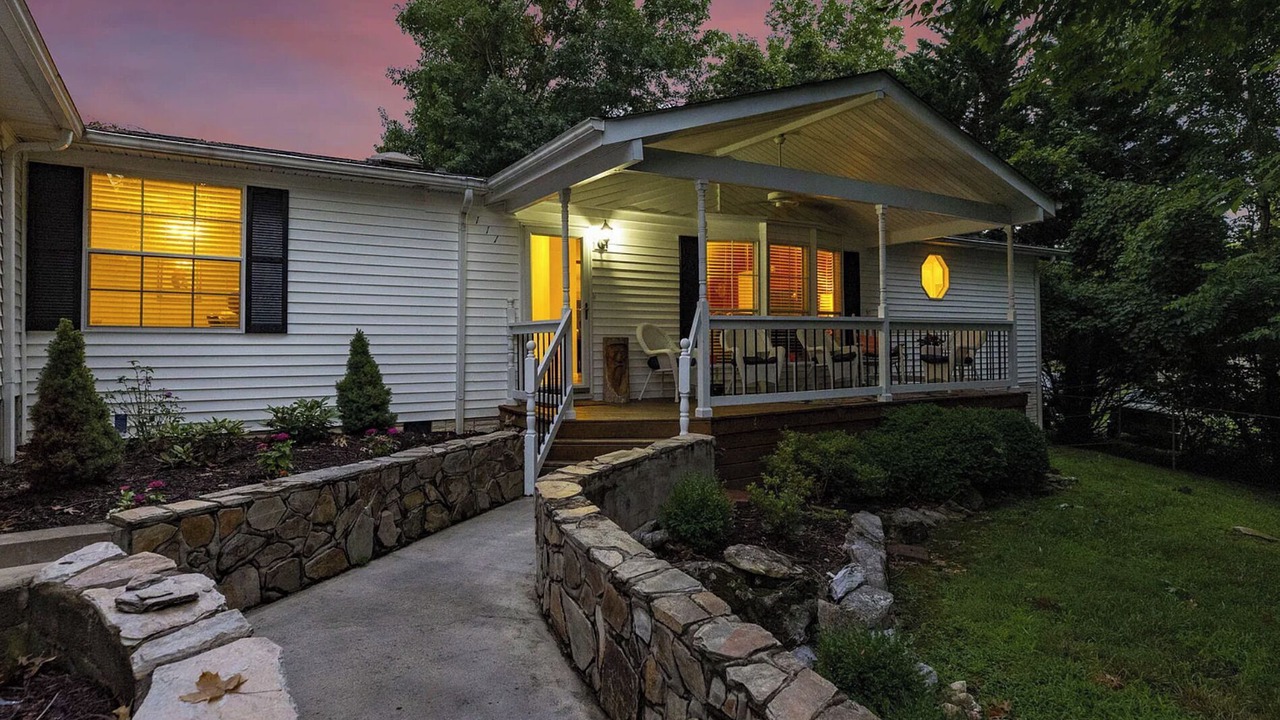 Photo of Outdoor in Johnson City