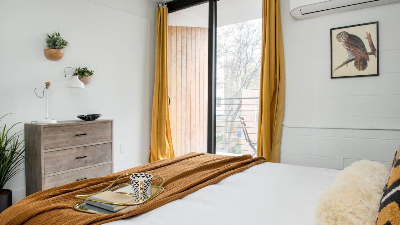 Photo of Bedroom in Virginia Highland