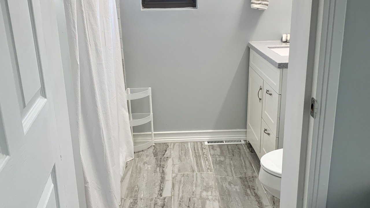 Photo of Bathroom in Silverton