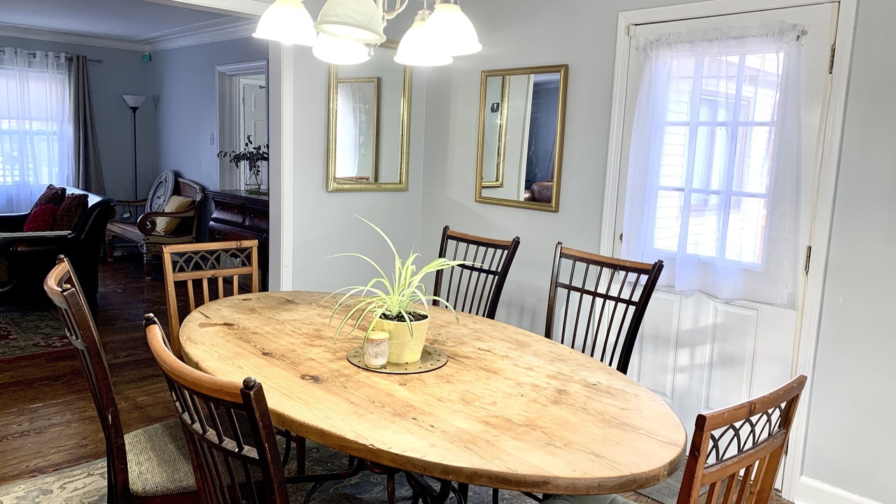 Photo of Livingroom in Silverton