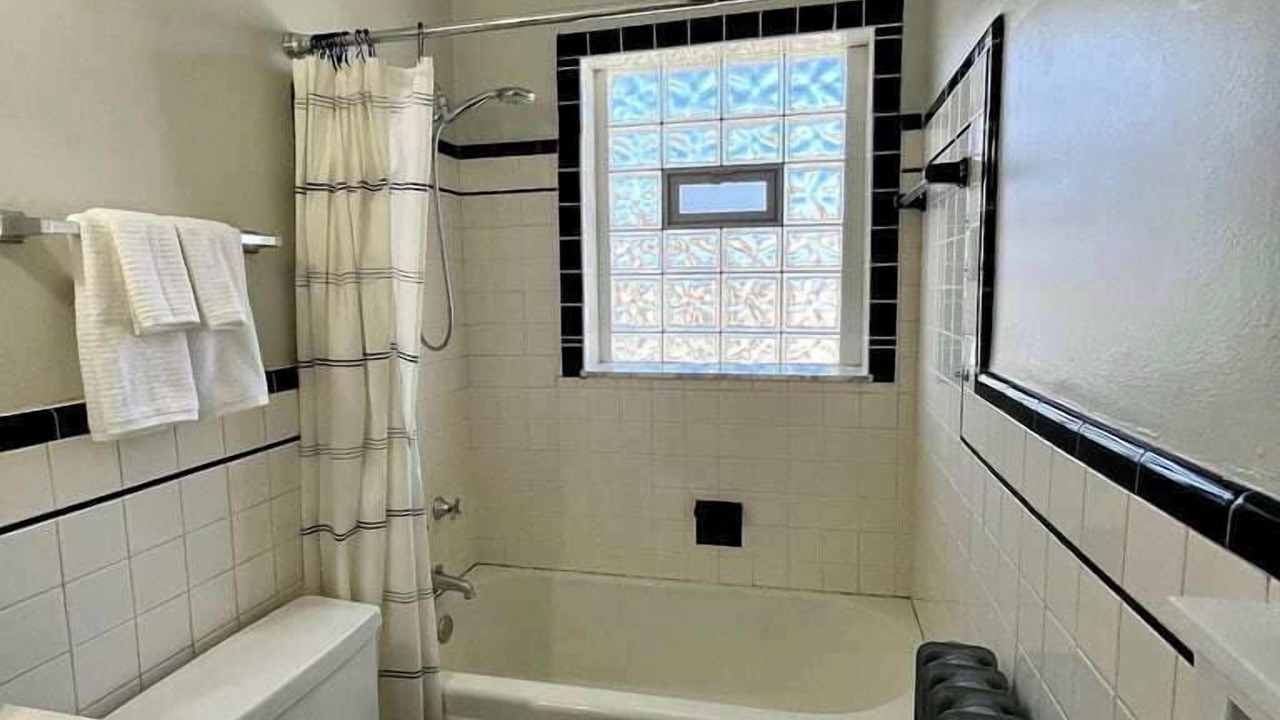 Photo of Bathroom in Highlands Douglass