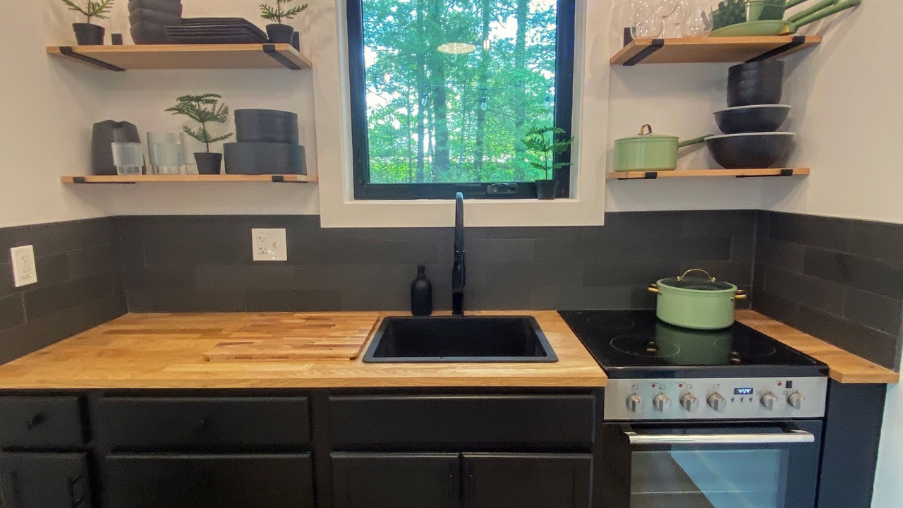 Photo of Kitchen in Black Mountain