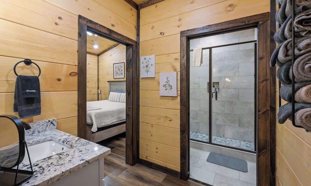 Photo of Bathroom in Chalet Village