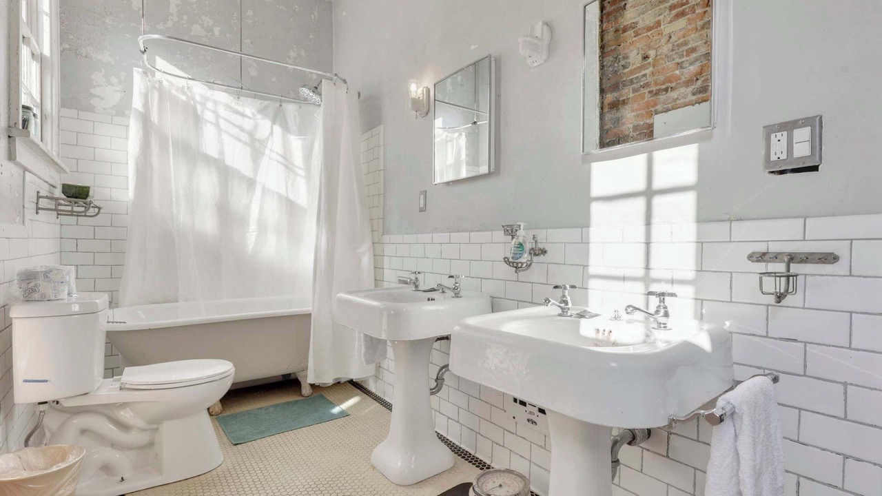 Photo of Bathroom in Italian Village