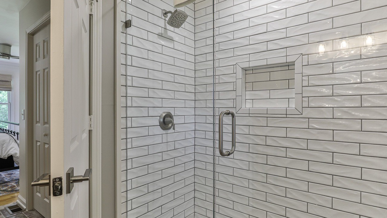 Photo of Bathroom in Ellijay