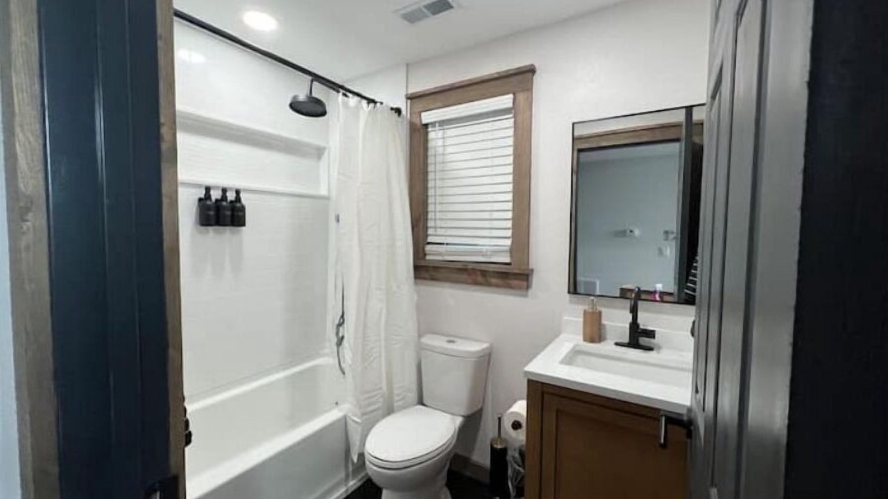 Photo of Bathroom in Highlands