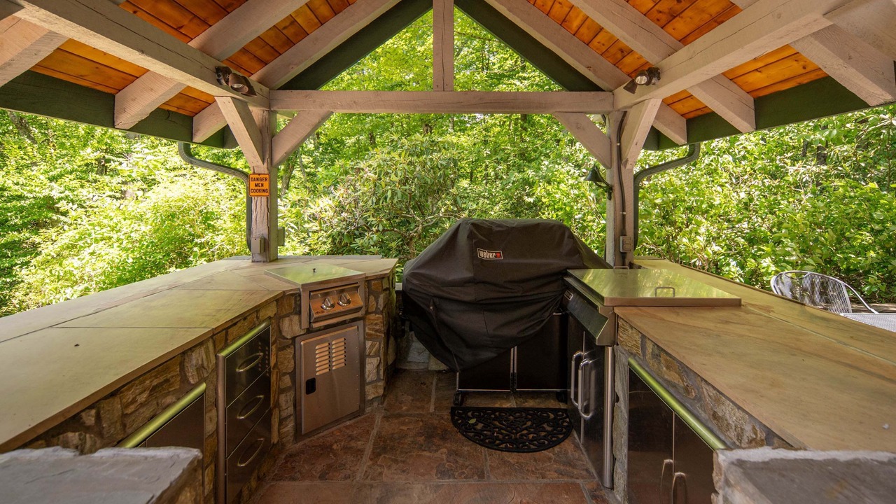 Photo of Outdoor in Blowing Rock