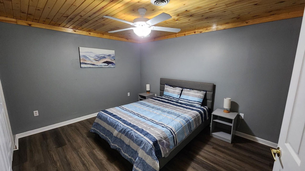 Photo of Bedroom in Marion