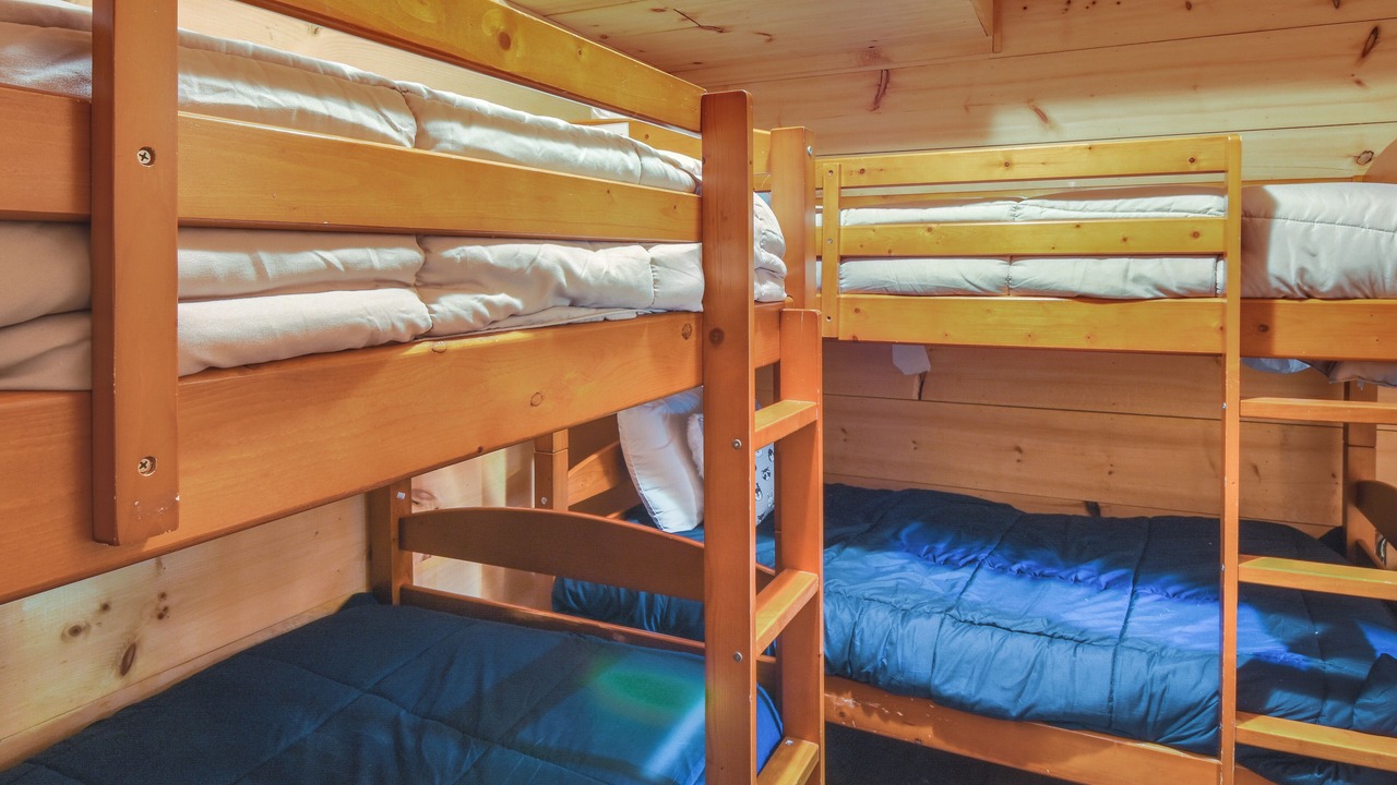 Photo of Bedroom in Lakemont