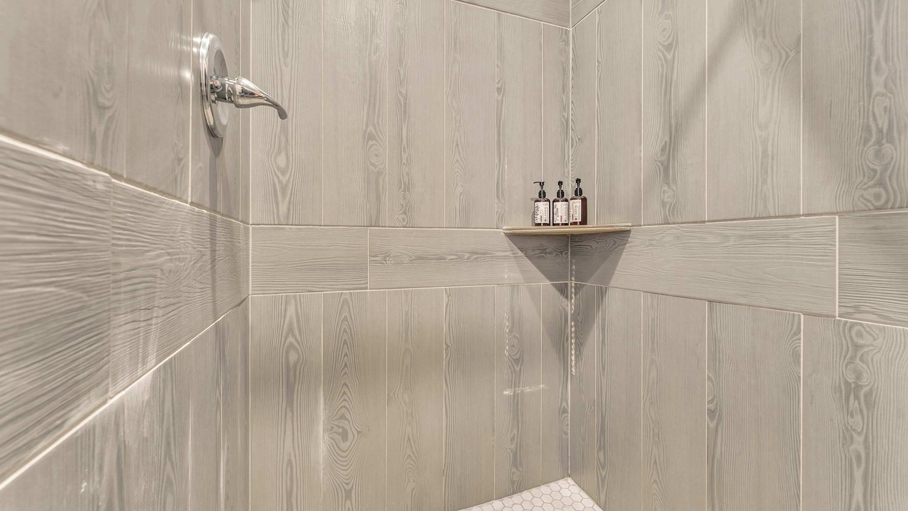 Photo of Bathroom in South Pittsburg