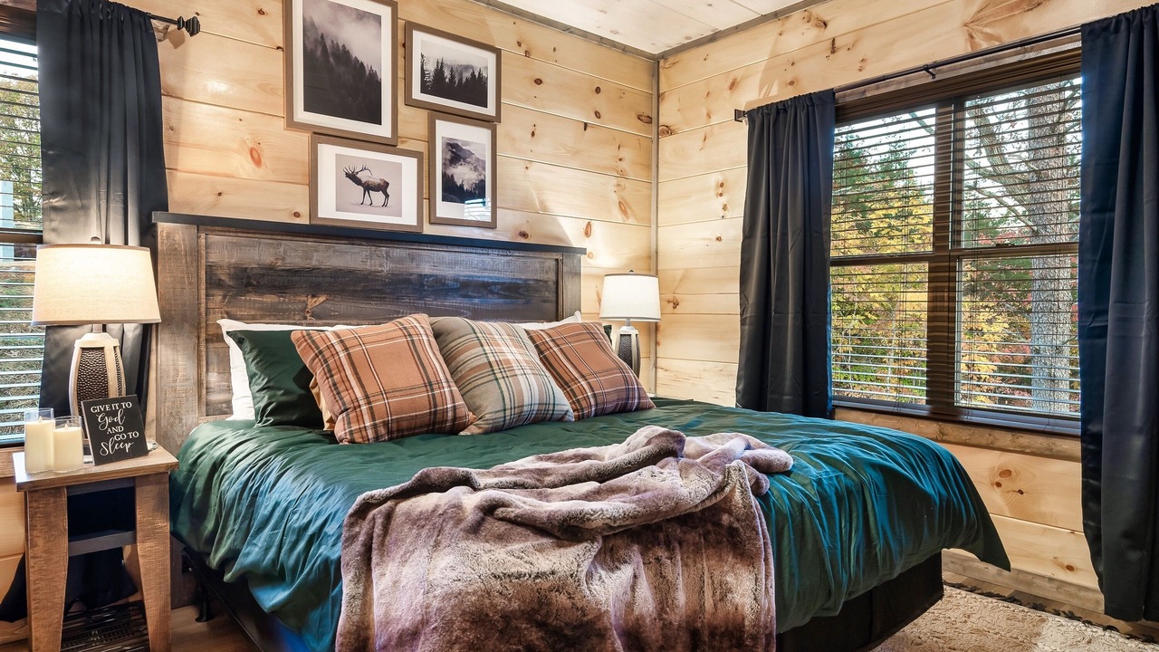 Photo of Bedroom in Sevierville