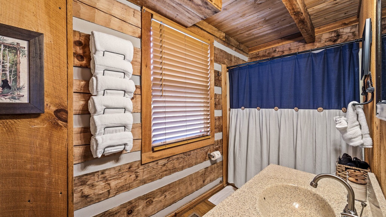 Photo of Bathroom in Pigeon Forge