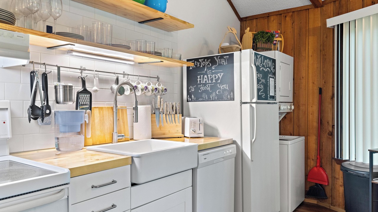 Photo of Kitchen in Beech Mountain