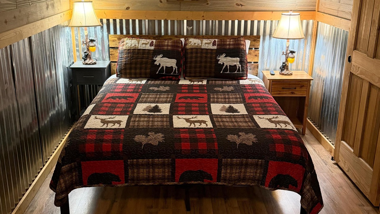 Photo of Bedroom in Moravian Falls