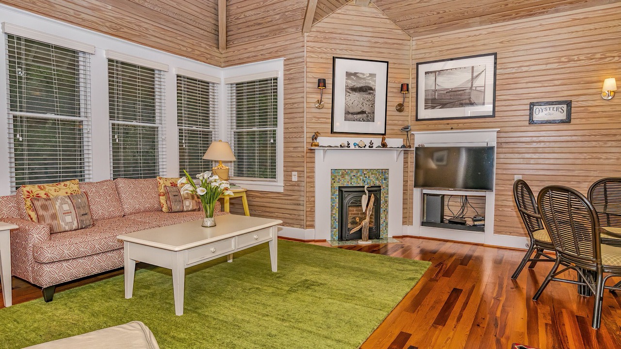Photo of Livingroom in Cape Fear Station