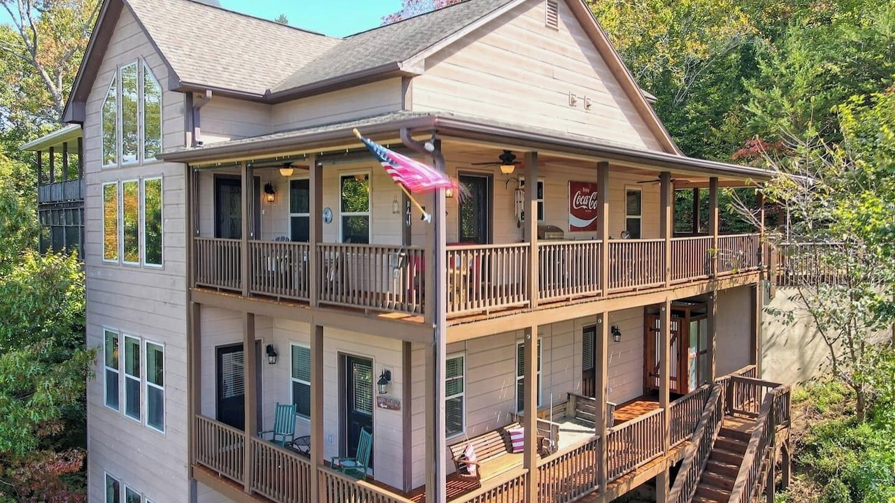 Photo of Outdoor in Hiawassee