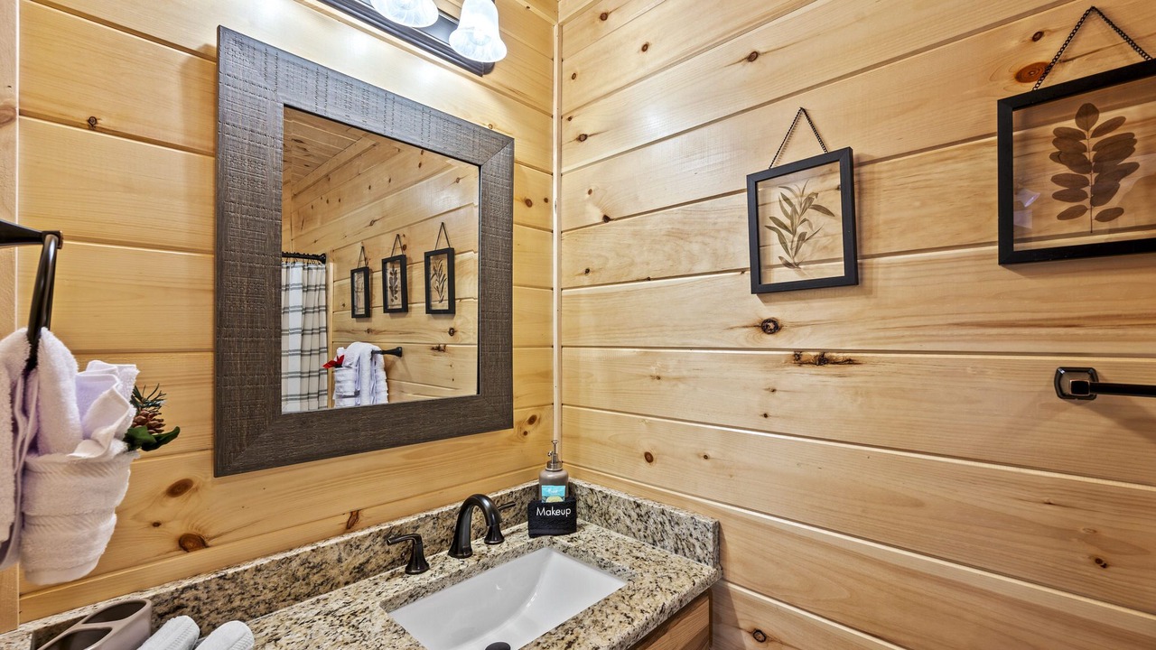 Photo of Bathroom in Sevierville