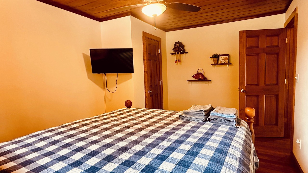 Photo of Bedroom in Sevierville