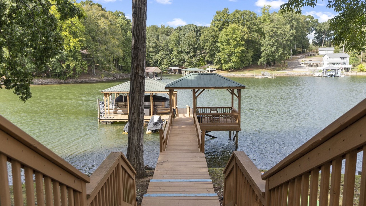 Photo of Outdoor in Lake Norman of Catawba