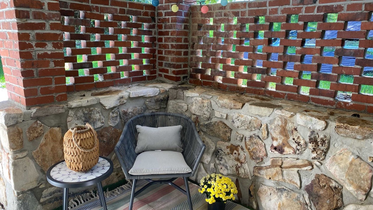 Photo of Patio Balcony in Glen White