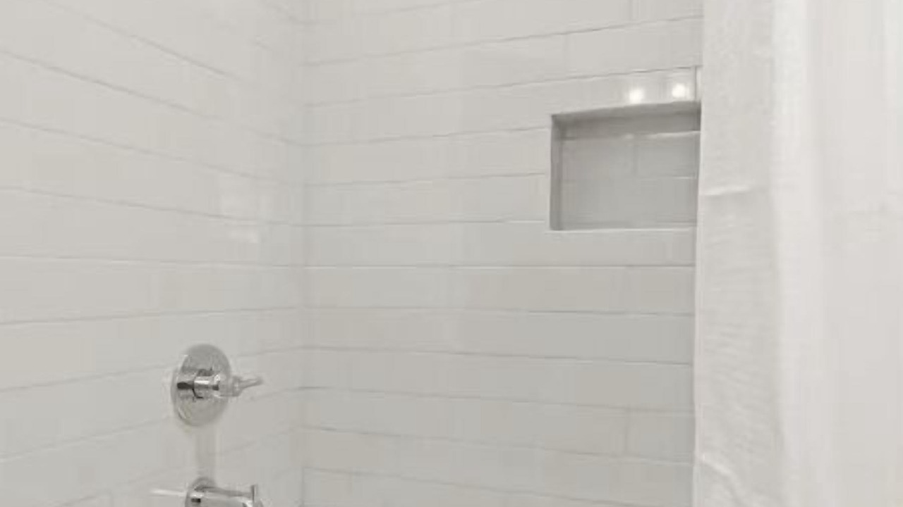 Photo of Bathroom in Hadley - Washington