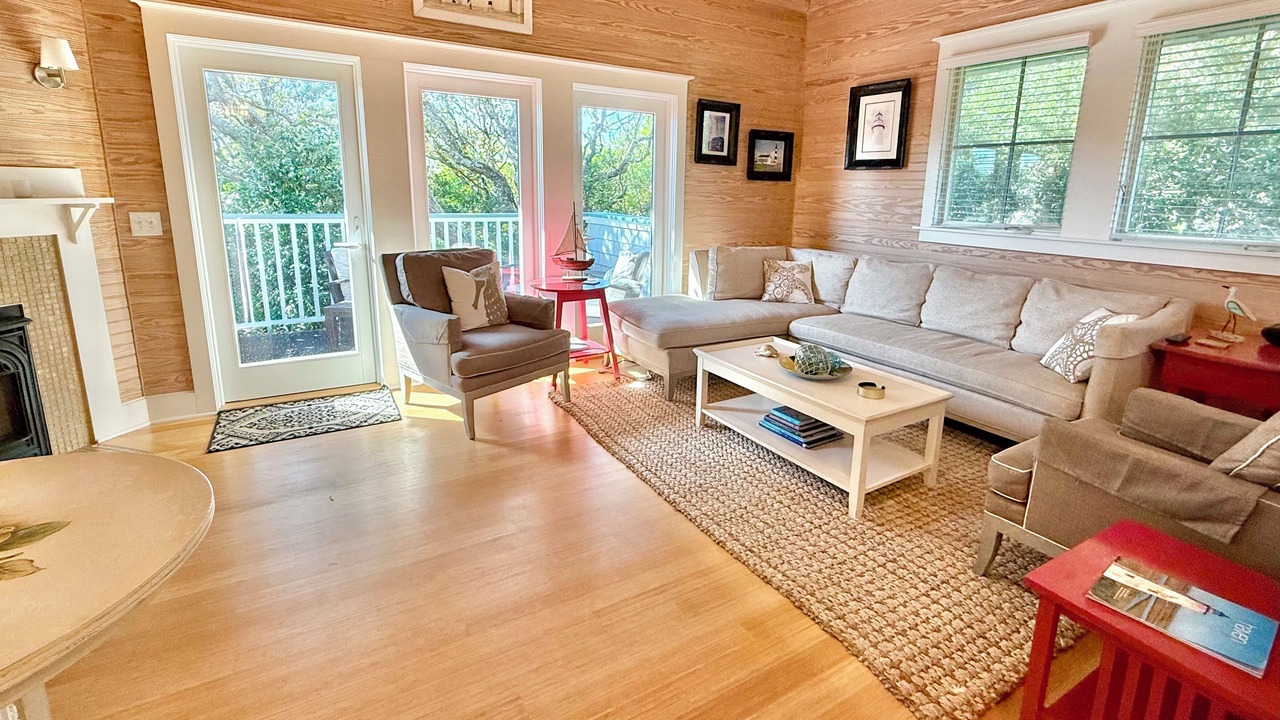 Photo of Livingroom in Cape Fear Station