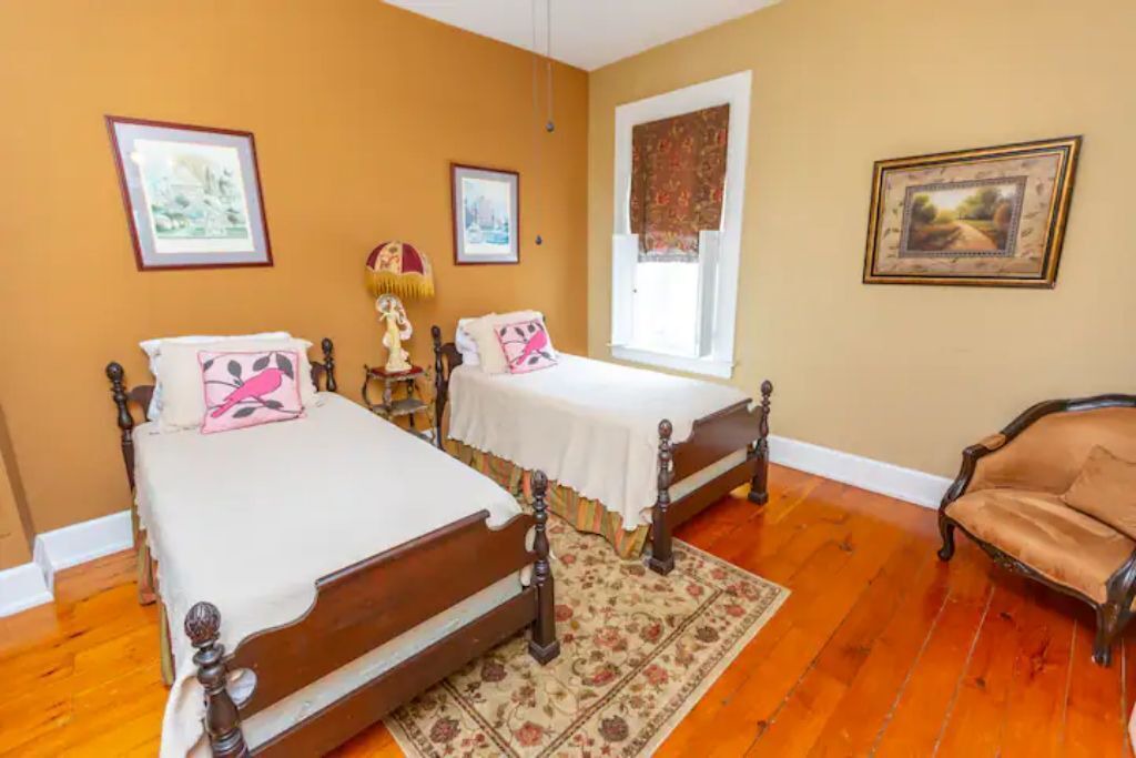 Photo of Bedroom in Glendale