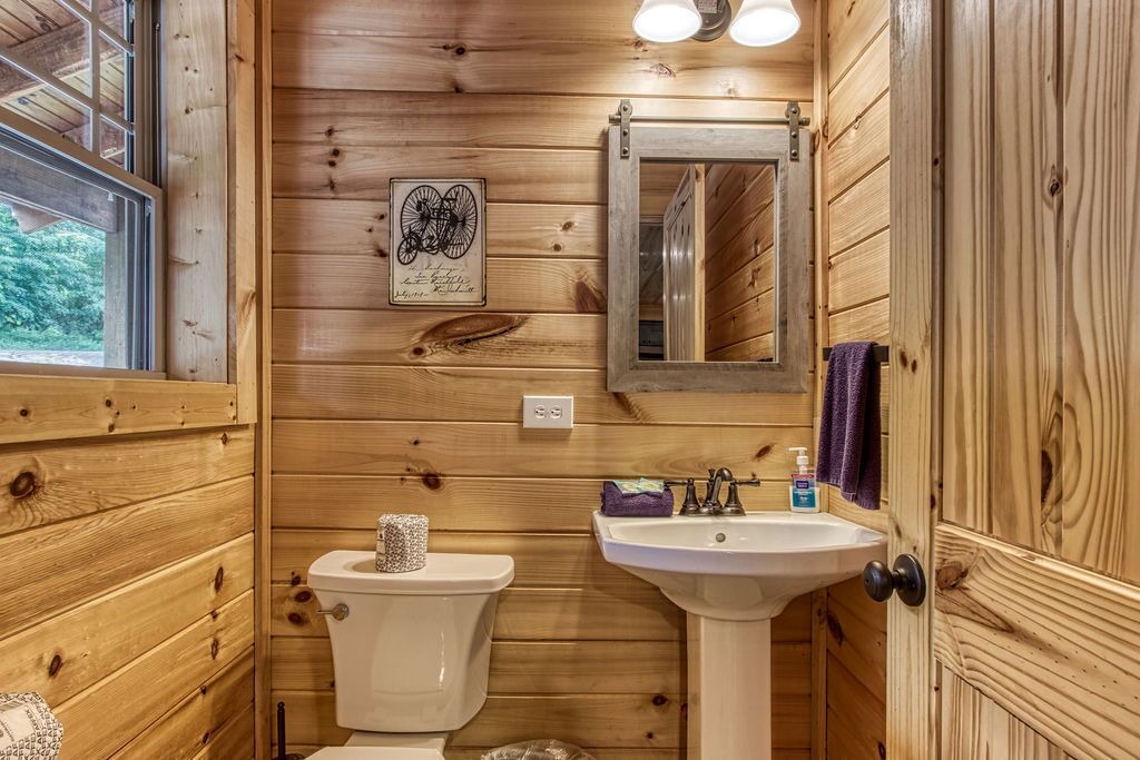 Photo of Bathroom in Chalet Village North