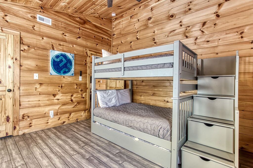 Photo of Bedroom in Chalet Village North