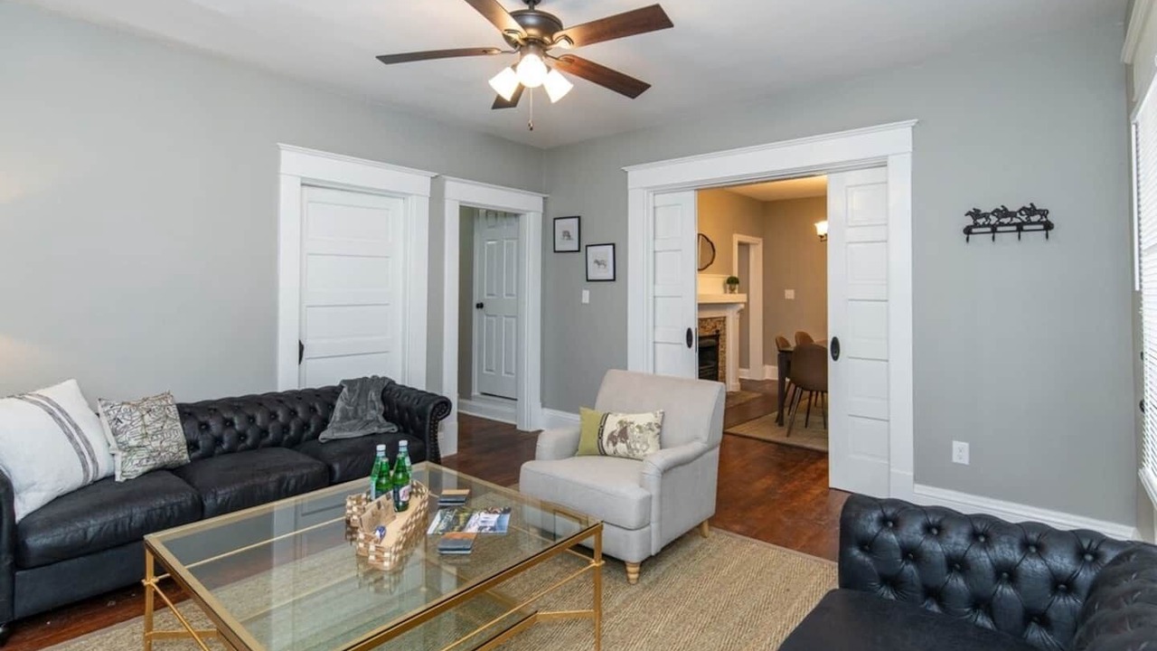 Photo of Livingroom in Richmond