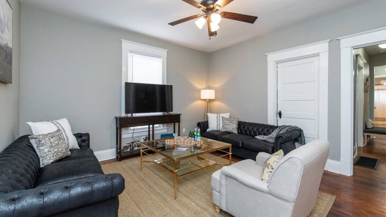 Photo of Livingroom in Richmond