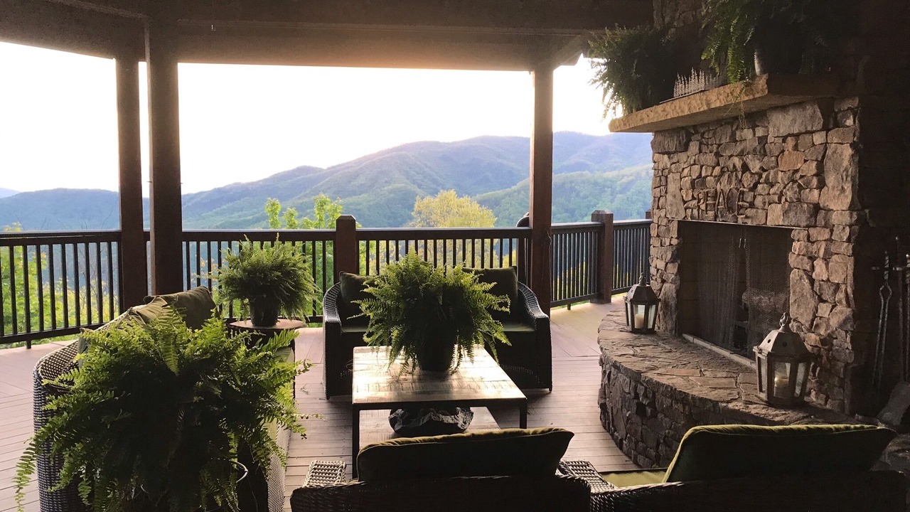 Photo of Patio Balcony in Nantahala