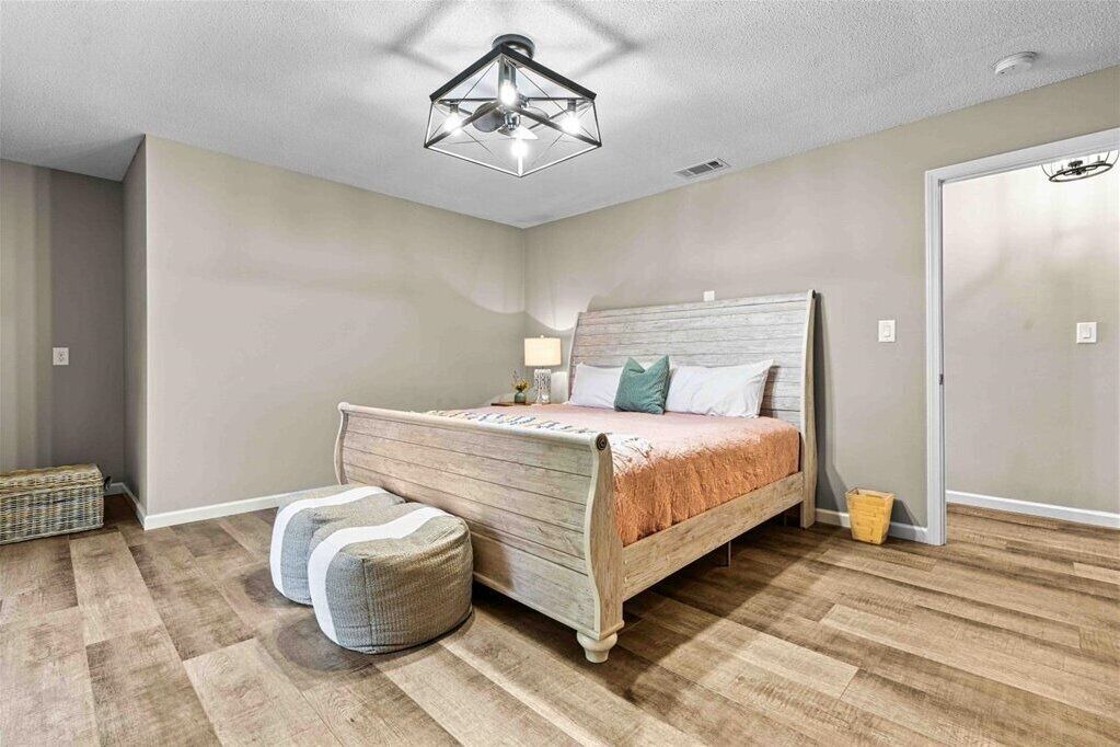 Photo of Bedroom in Troutman