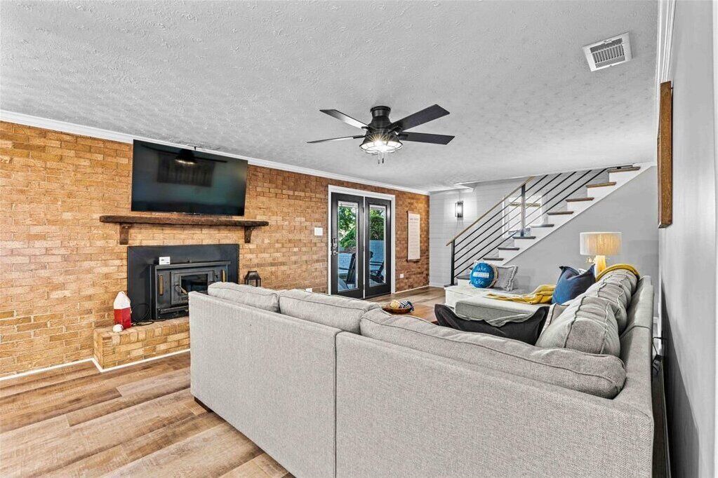 Photo of Livingroom in Troutman