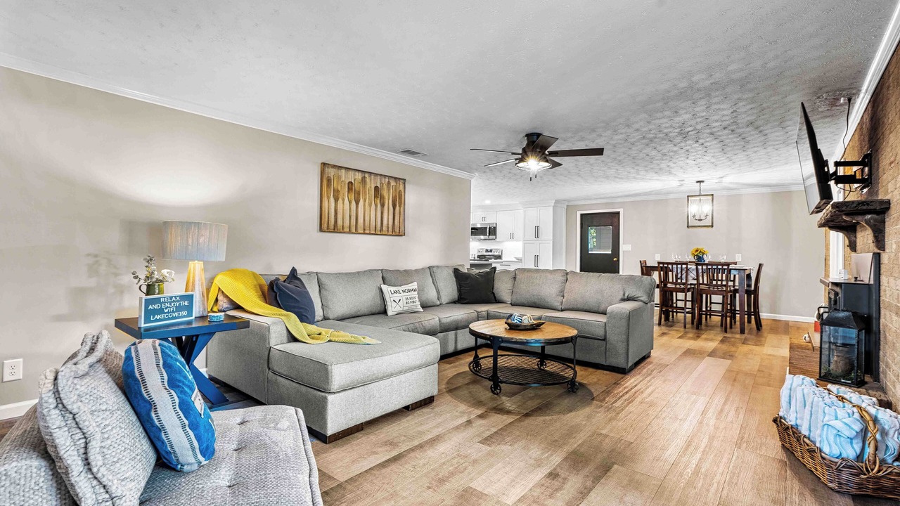 Photo of Livingroom in Troutman
