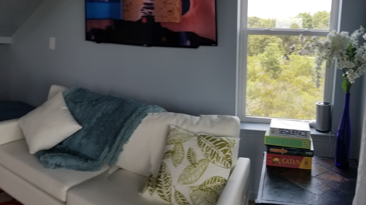Photo of Livingroom in Charleston