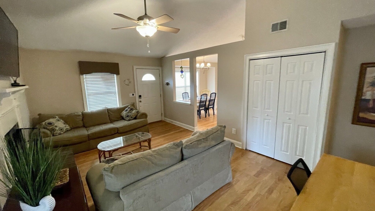 Photo of Bedroom in Mallard Lakes