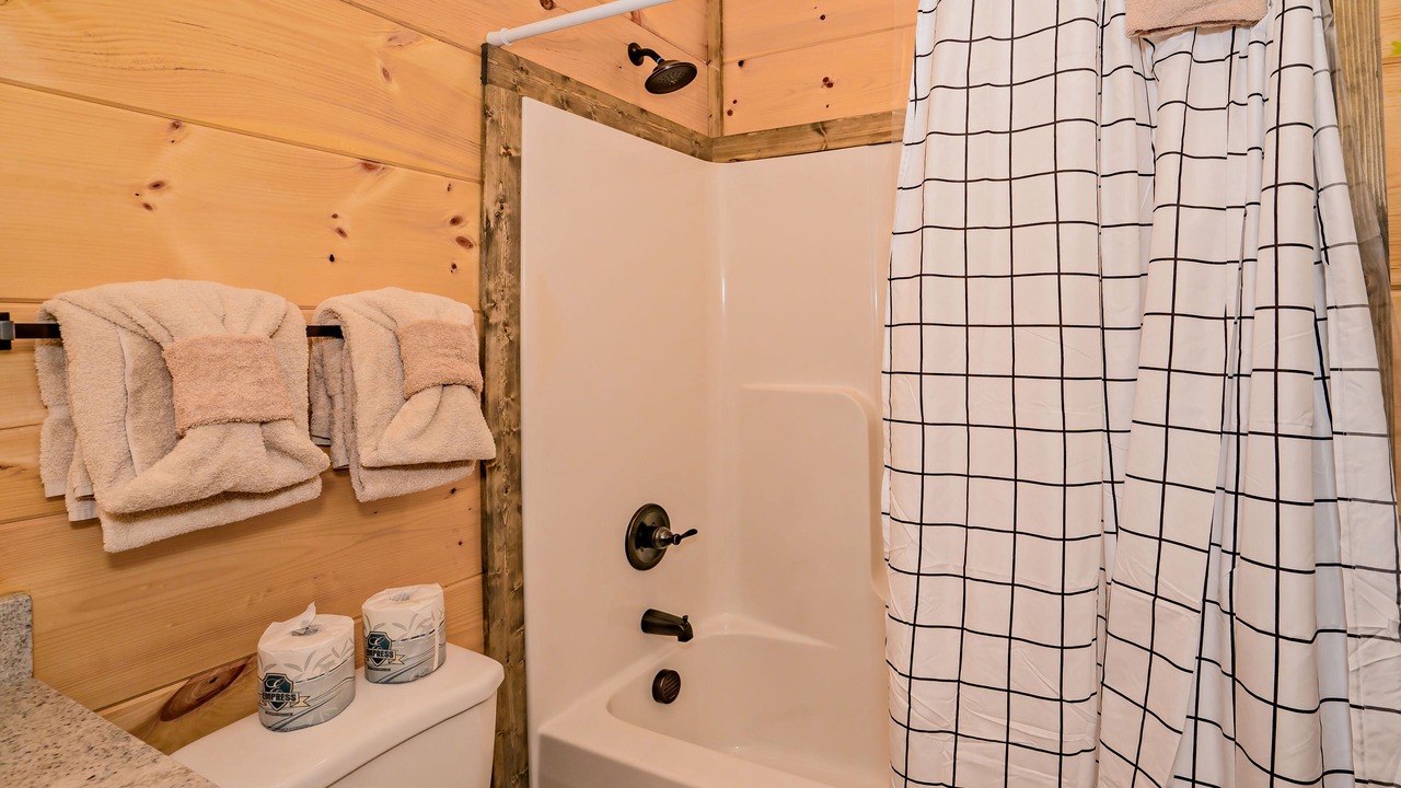 Photo of Bathroom in Sevierville