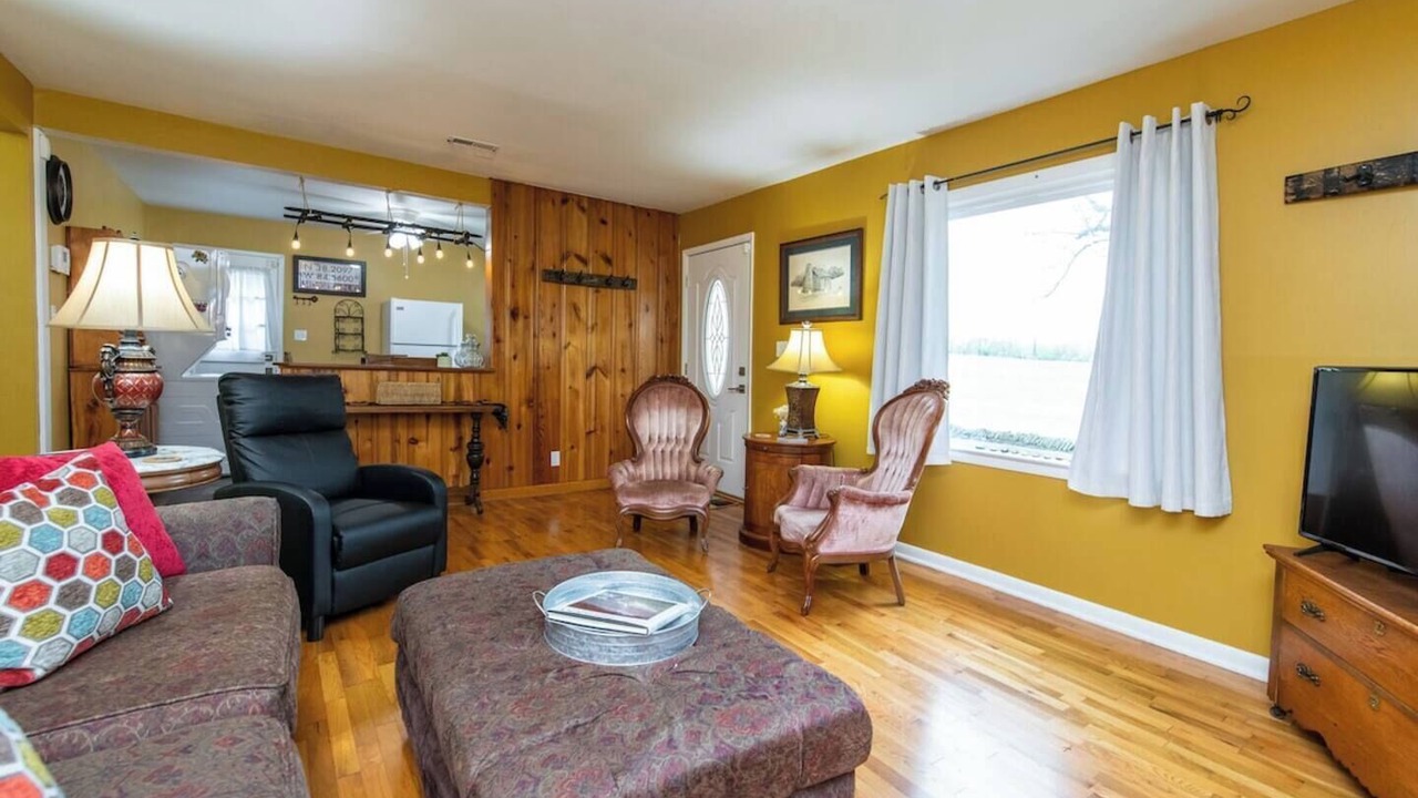 Photo of Livingroom in Georgetown