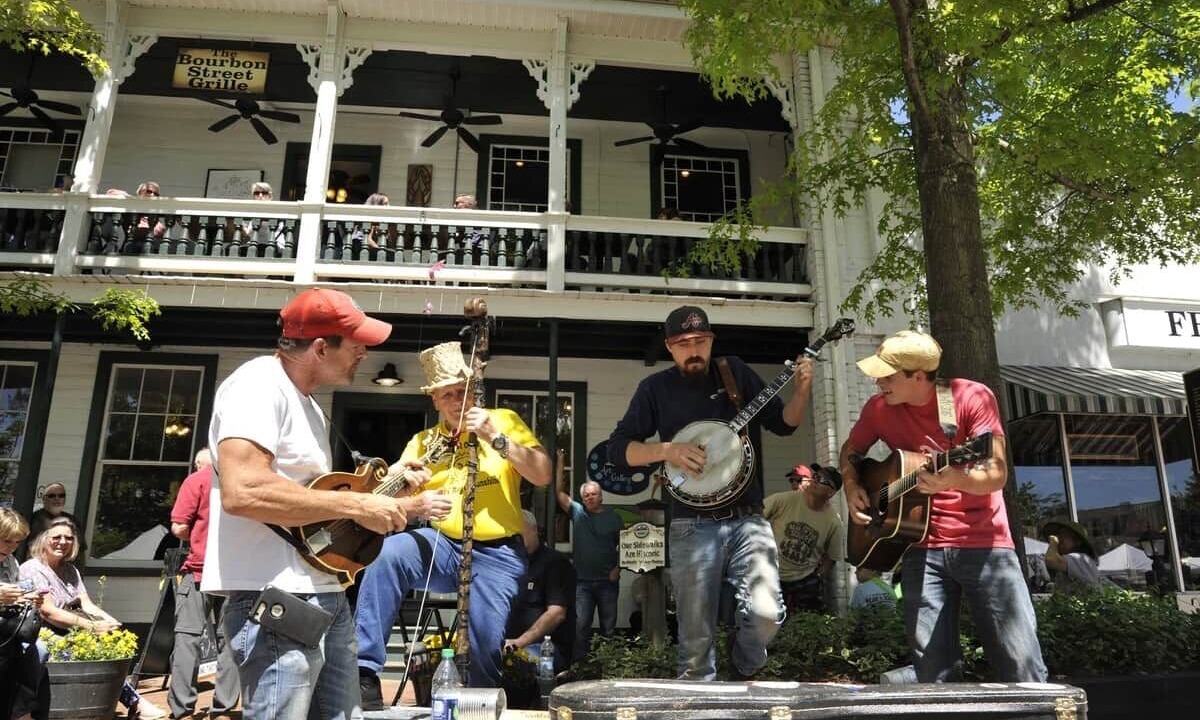 Photo of Others in Dahlonega