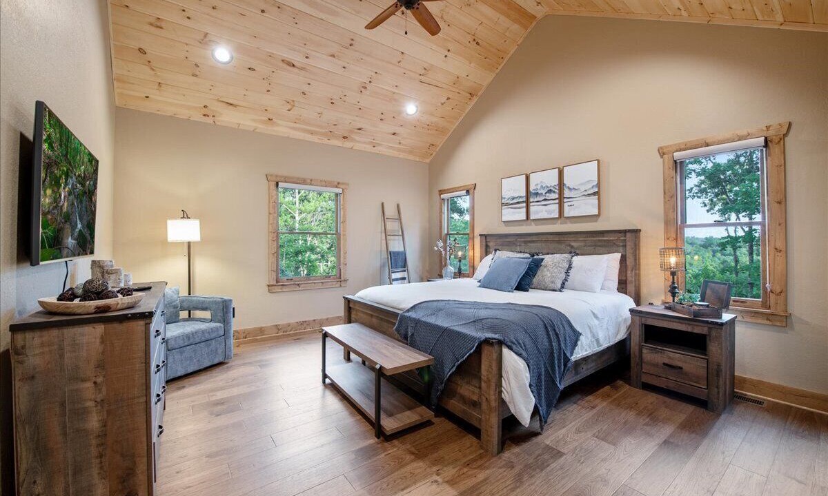 Photo of Bedroom in Ellijay