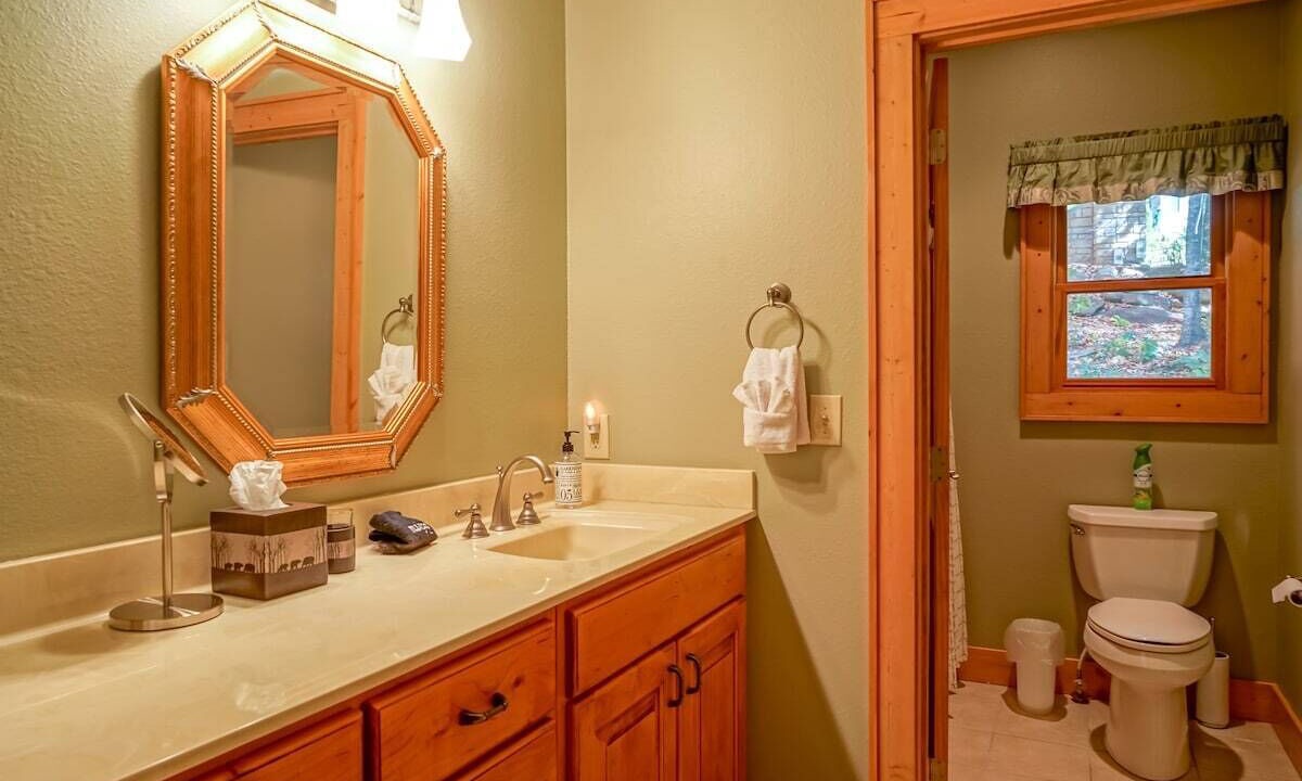 Photo of Bathroom in Maggie Valley